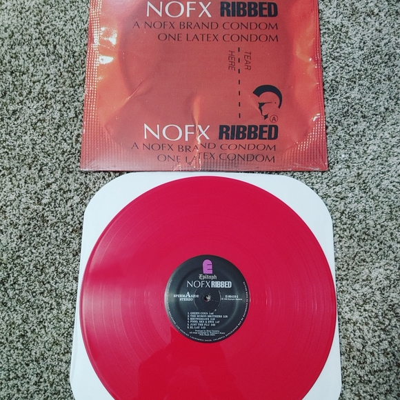 Nofx red colored vinyl - Picture 6 of 6